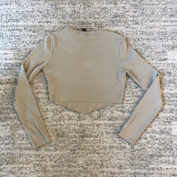 Forever 21 St. George Graphic Long Sleeve Crop Top Women's Large Casual Beige - Picture 6 of 6